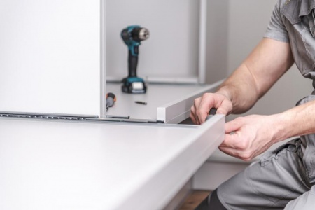 Créez un dressing sur mesure qui maximise votre espace de rangement